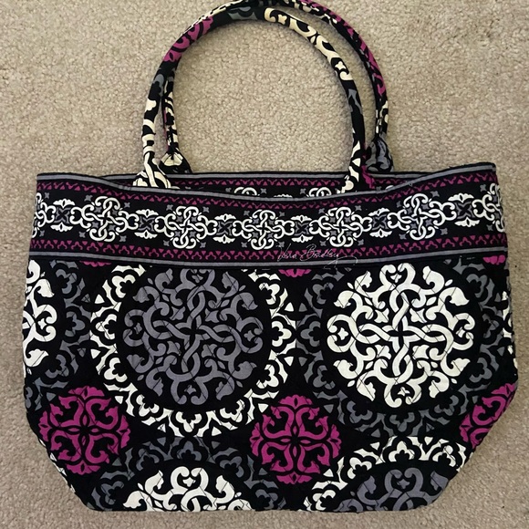Vera Bradley Handbags - Vera Bradley- Canterberry Magenta  Patterned Tote Bag